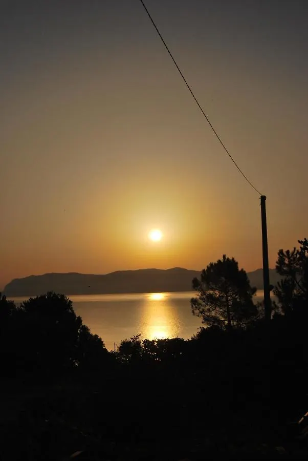 펜션 Casa Vacanze La Terrazza Sul Golfo 카스텔라마레델골포