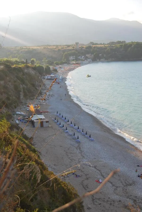 Casa Vacanze La Terrazza Sul Golfo 카스텔라마레델골포 0*,