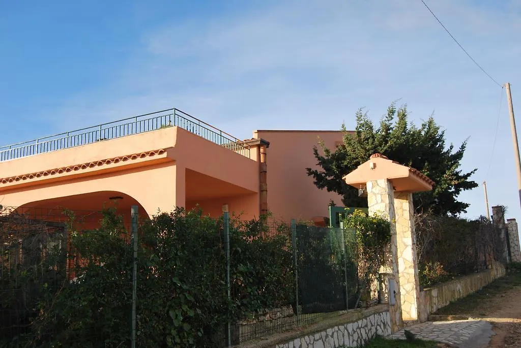 Casa Vacanze La Terrazza Sul Golfo 카스텔라마레델골포 펜션